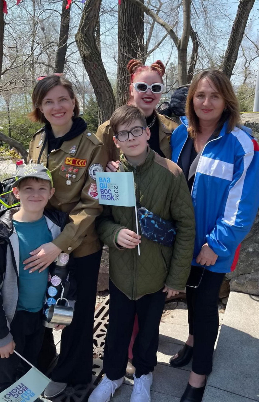 Во Владивостоке отметили праздник Весны и Труда