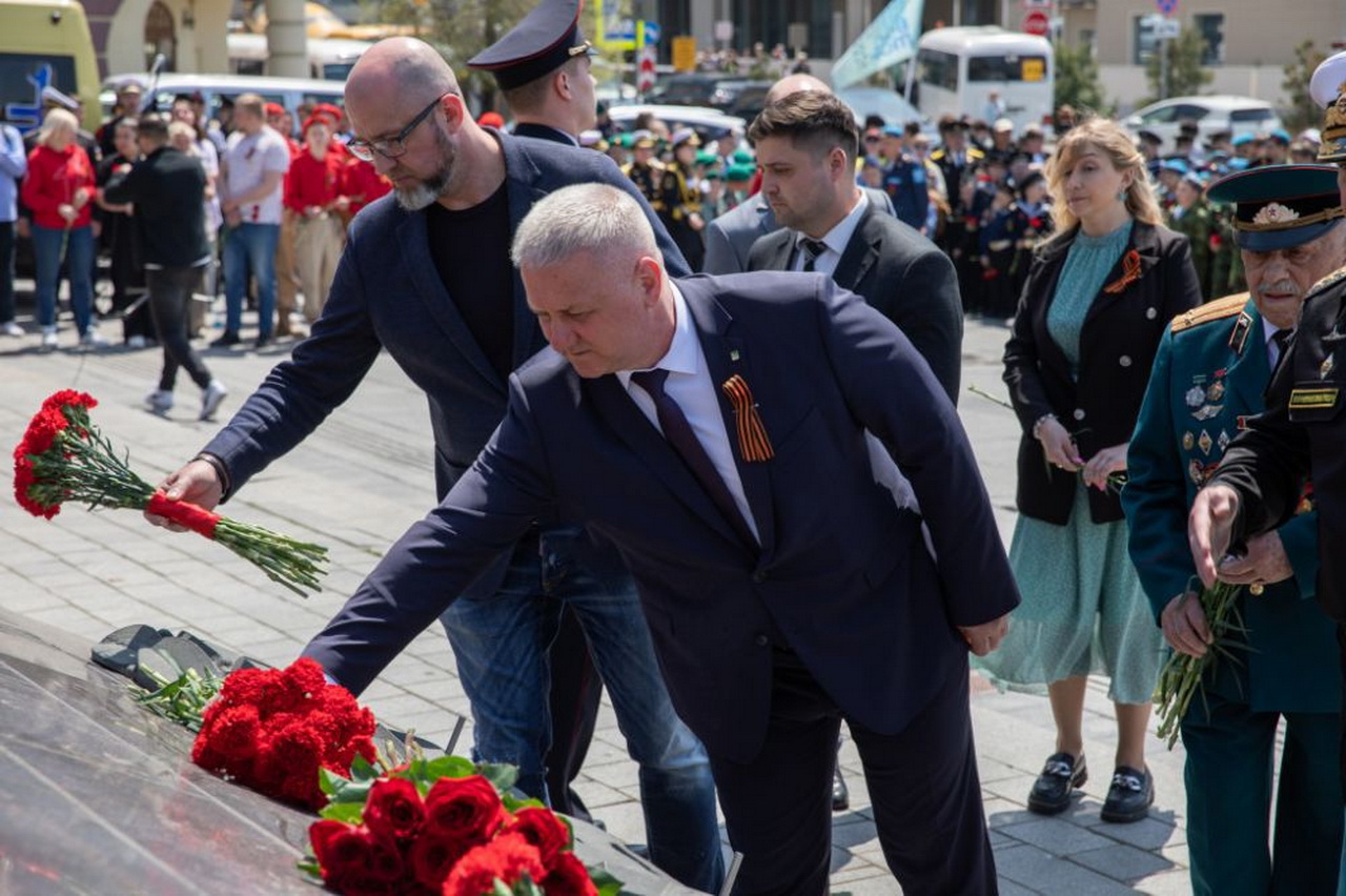 Во Владивостоке стартовала патриотическая акция «Вахта памяти»
