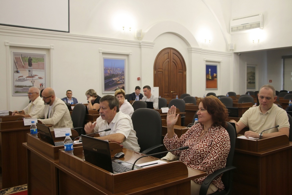 Депутаты рассмотрели документы по вопросам приватизации и передачи государственного имущества в муниципальную собственность