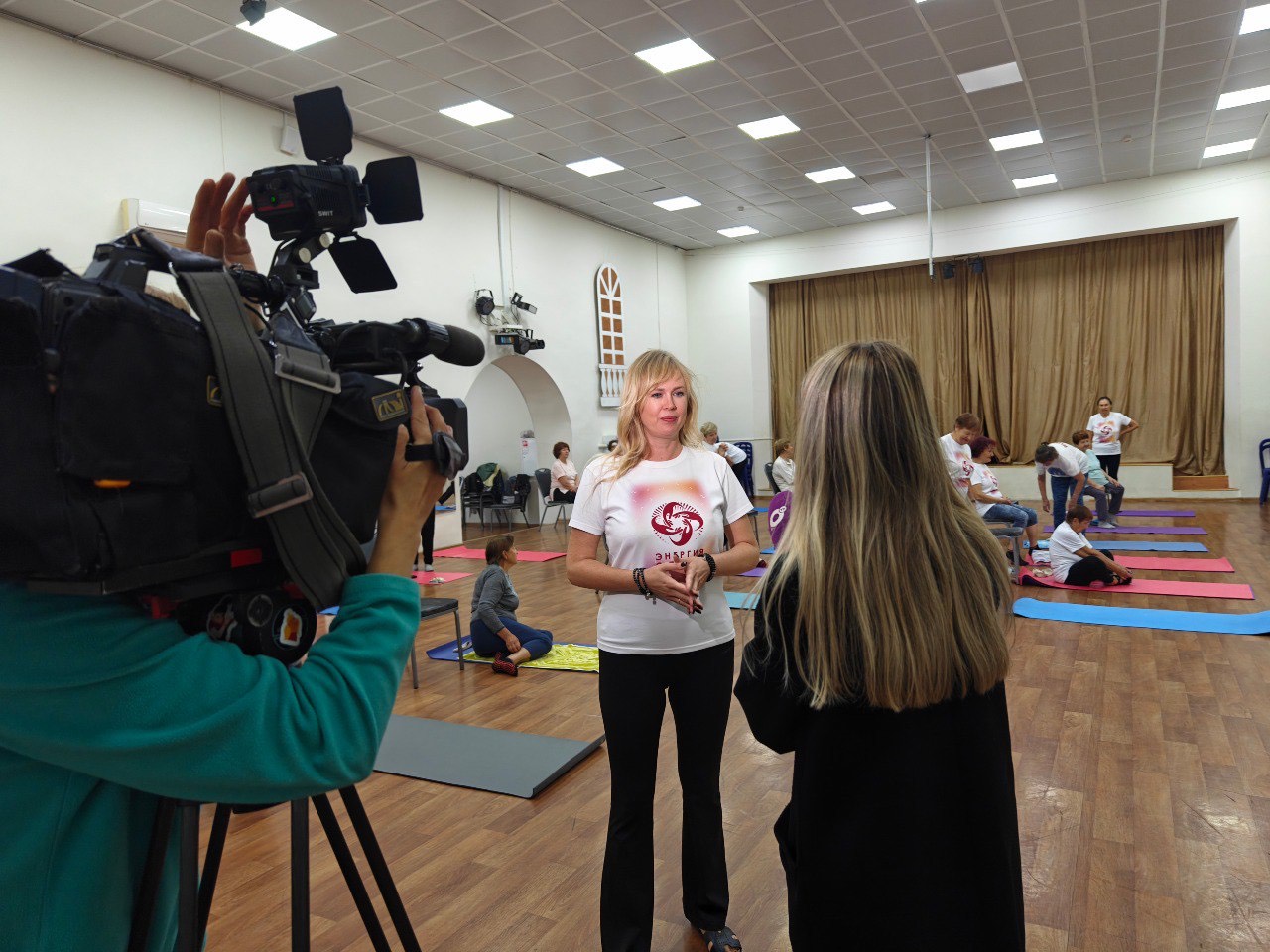 Депутат Вероника Сипачёва поздравила старшее поколение