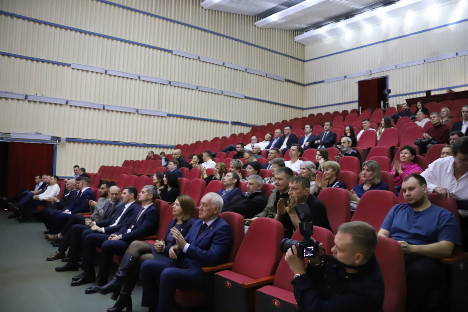 Во Владивостоке отметили День энергетика