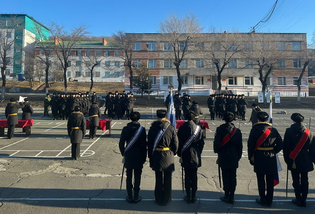 Депутат Виктор Тарабарин принял участие в патриотических и спортивных мероприятиях