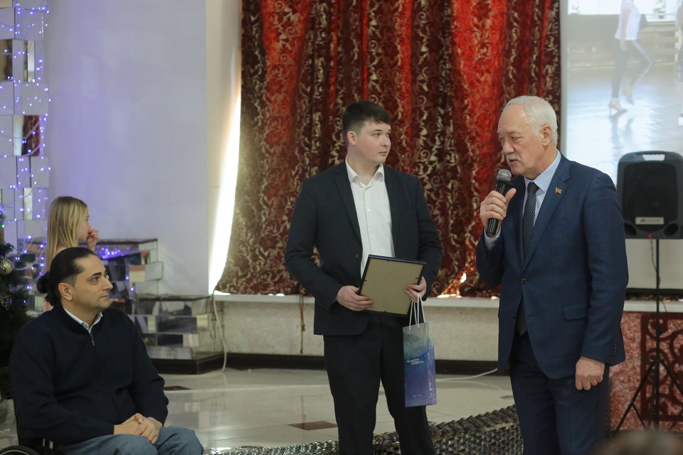 Дума города Владивостока поздравила общественную организацию «Ковчег» с 25-летием