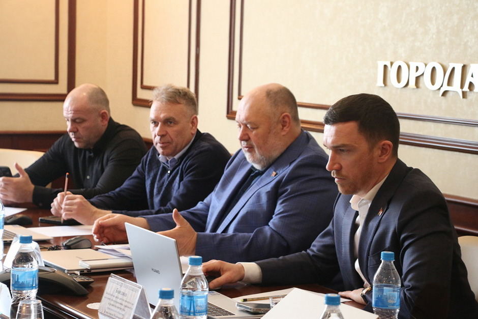 Комитет поддержал изменения в Устав Владивостока и утверждение границ 15 ТОС