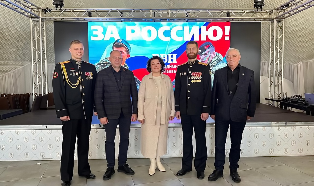 Депутат Виктор Тарабарин принял участие в патриотических мероприятиях