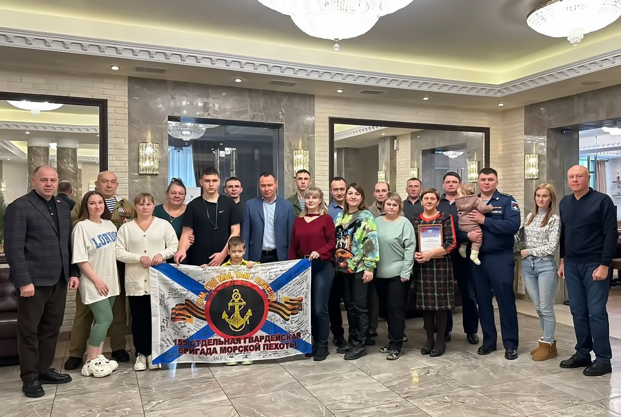 Депутат Виктор Тарабарин провел встречу с участниками СВО и их семьями